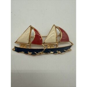 Vtg JJ Nautical Red White Blue USA Flag Patriotic Sea Sailboat Yacht Brooch